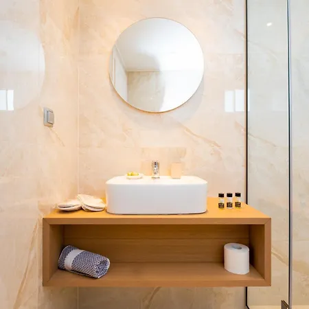Olynthus Luxury & Olynthos