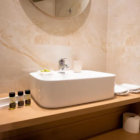 Апартхотел Olynthus Luxury &