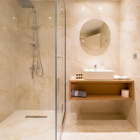 Olynthus Luxury & Апартхотел Olynthos