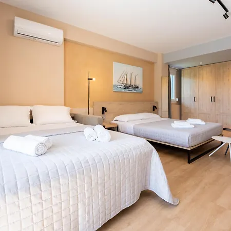 Aparthotel Olynthus Luxury &