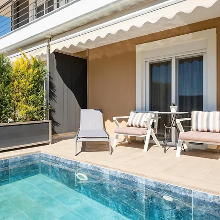 Olynthus Luxury & 3*