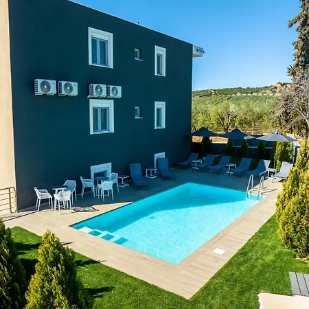Olynthus Luxury & 3*