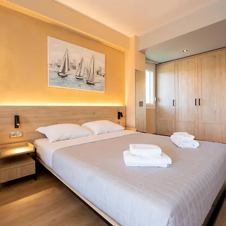 Aparthotel Olynthus Luxury & 3*