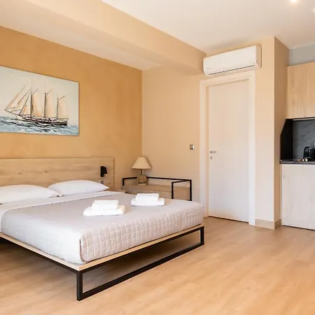 Olynthus Luxury & 3*