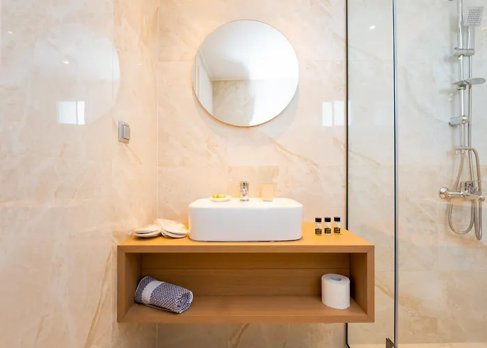 Olynthus Luxury & Olynthos