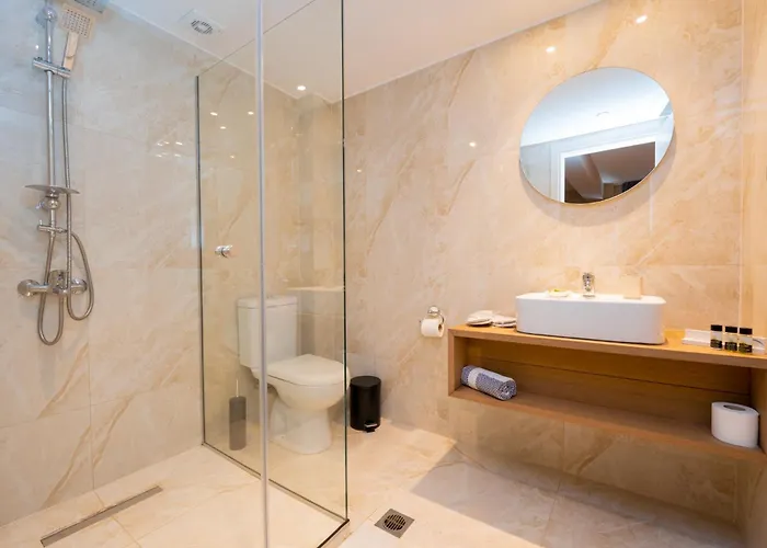 Olynthus Luxury & Olynthos
