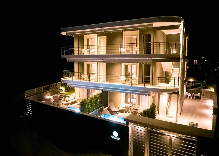 Olynthus Luxury &