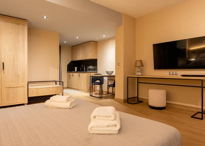 شقة فندقية Olynthus Luxury & 3*