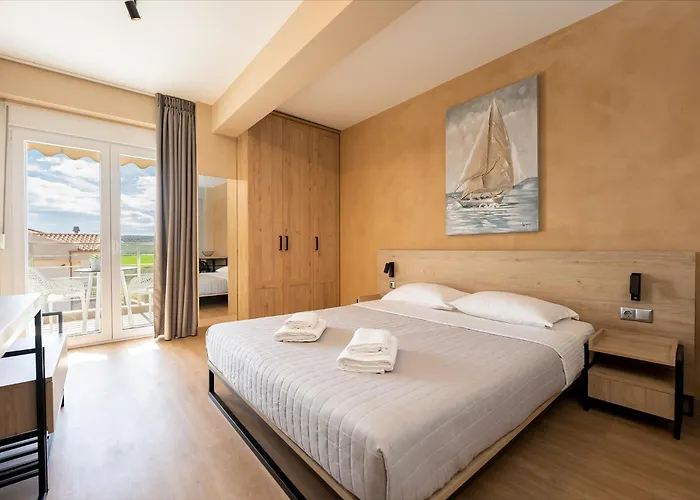 Olynthus Luxury &